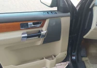 Land Rover Discovery 4