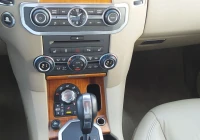 Land Rover Discovery 4