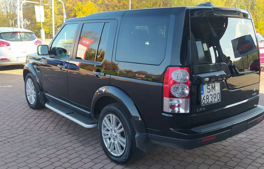 Land Rover Discovery 4