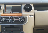 Land Rover Discovery 4