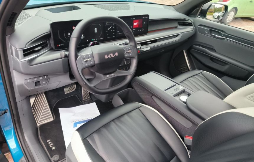 Kia EV9 AWD GT-LINE+Pakiet Relax+Dach Wersja 6 osobowa