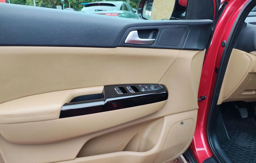 Kia Sportage 1,6T-GDI 6MT 2WD L+BL2