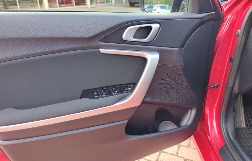 Kia Ceed 1,4T-GDI 7DCT MY20 M