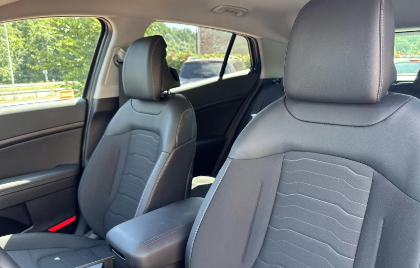 Kia Sportage 1,6T-GDI 210KM 6AT FWD HEV BUSINESS LINE+AE+