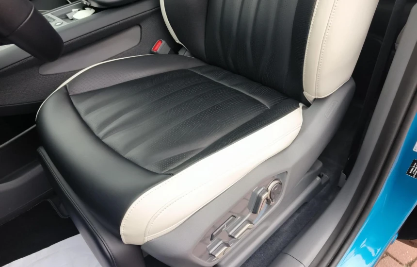 Kia EV9 AWD GT-LINE+Pakiet Relax+Dach Wersja 6 osobowa