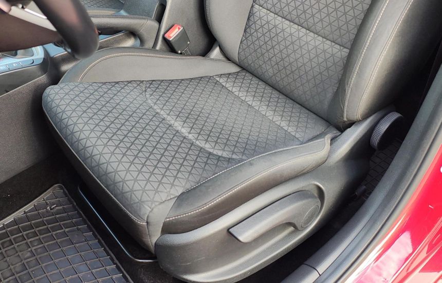 Kia Ceed 1,4T-GDI 7DCT MY20 M