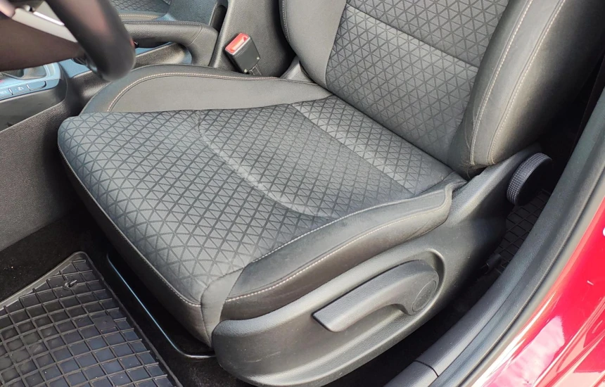 Kia Ceed 1,4T-GDI 7DCT MY20 M