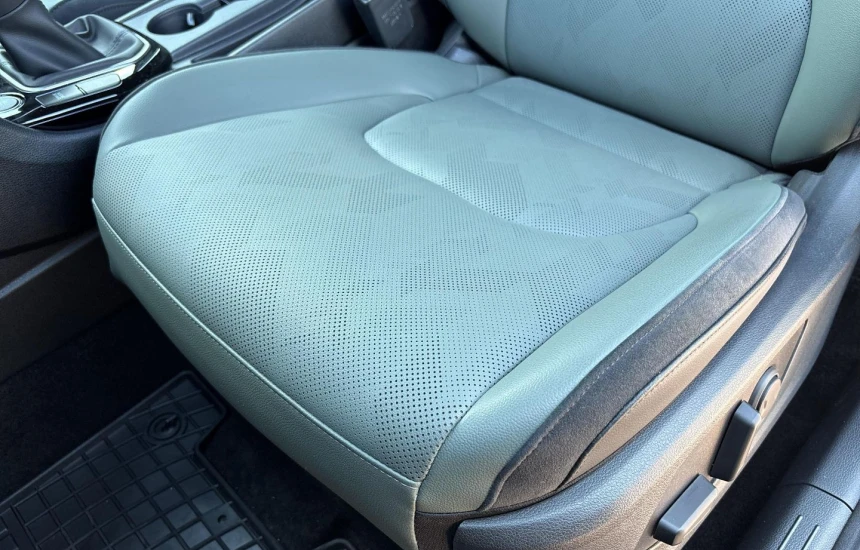 Kia Sportage 1,6T-GDI 6MT FWD MY25 ANNIVERSARY