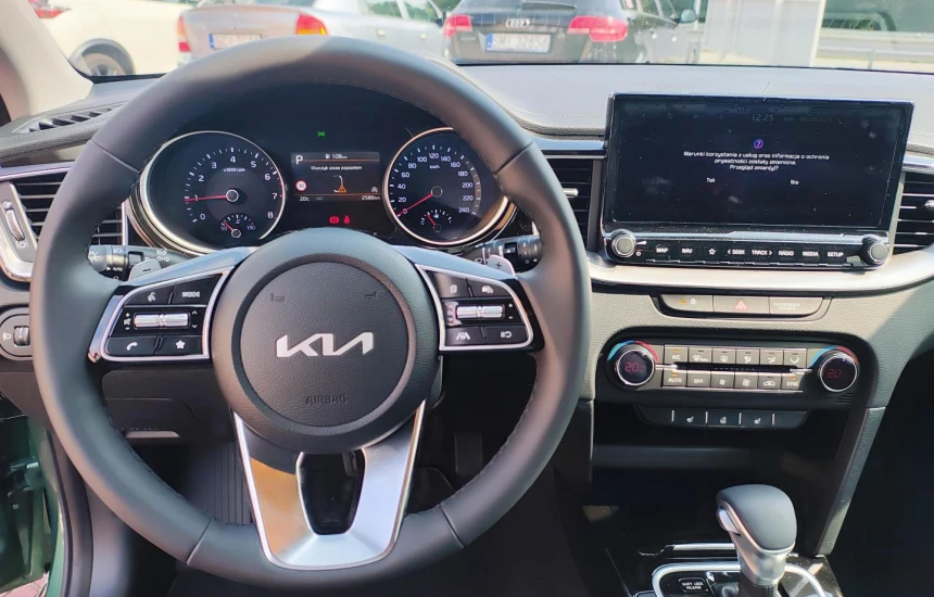 Kia Ceed SW 1,5T-GDI DCT MY25 TRIBUTE