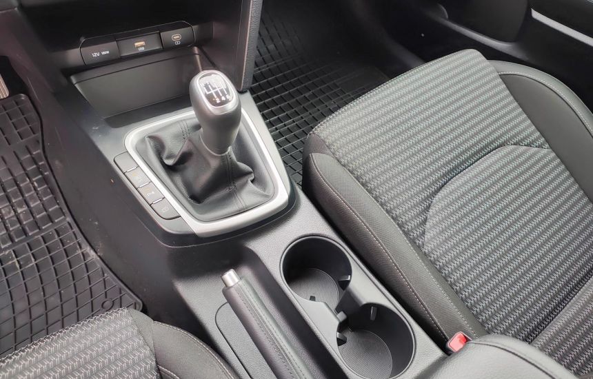 Kia Ceed 1,5T-GDI 6MT M+UVO