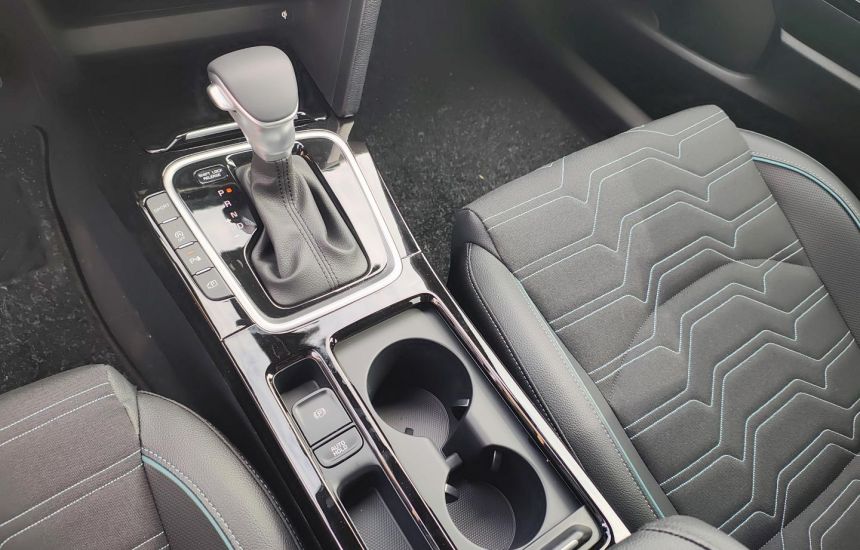 Kia XCeed 1,6T-GDI 7DCT MY26 TRIBUTE+WIN+ AEB