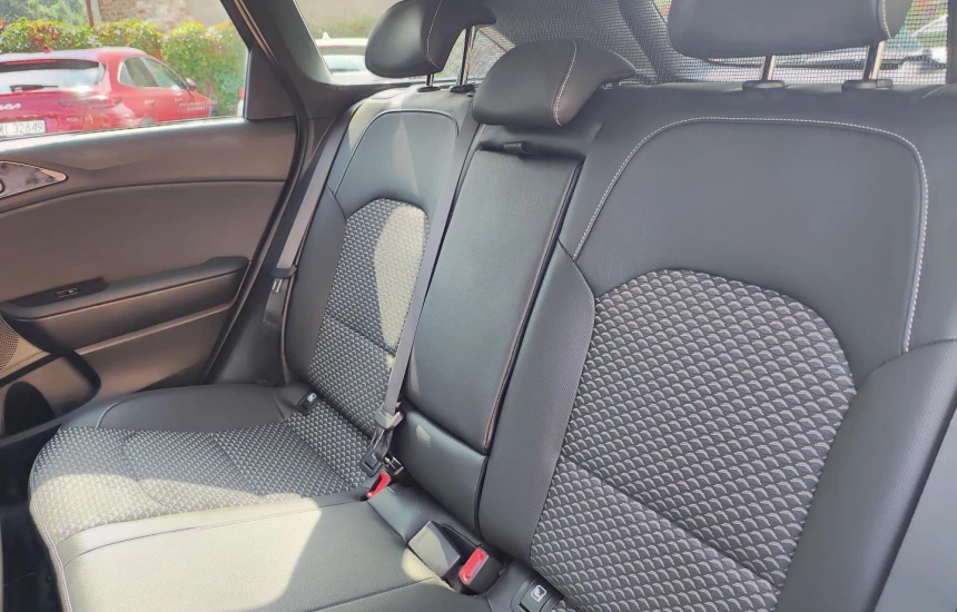 Kia Ceed SW 1,5T-GDI DCT MY25 TRIBUTE