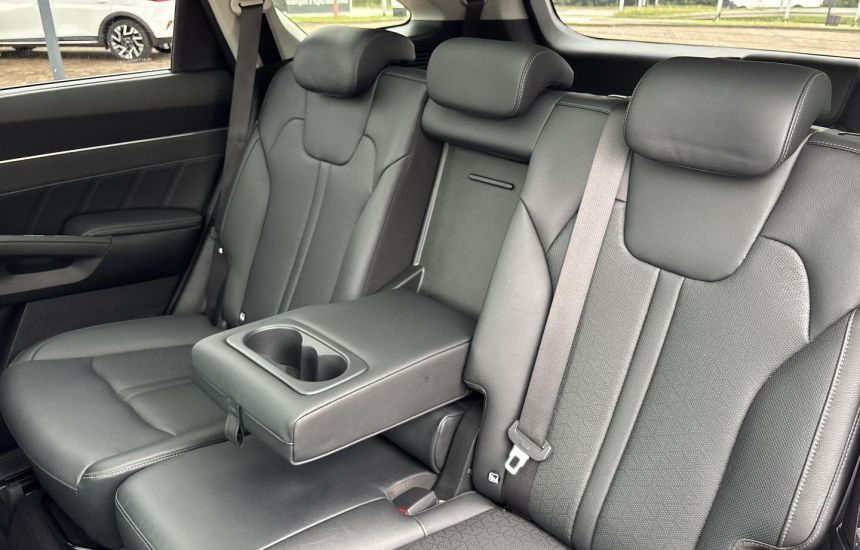Kia Sorento 1.6T HEV 6AT 4WD 7S Prestige Line+PNS 230KM!
