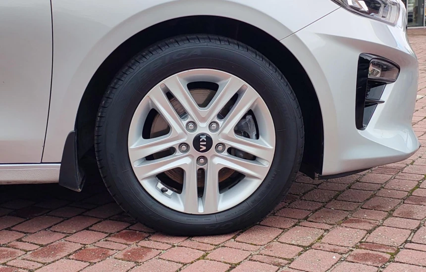 Kia Ceed 1,5T-GDI 7DCT 160KM M+SMT