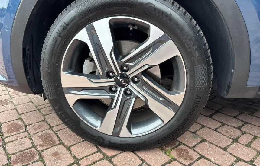 Kia Sorento 1.6T HEV 6AT 4WD 7S Prestige Line+PNS 230KM!