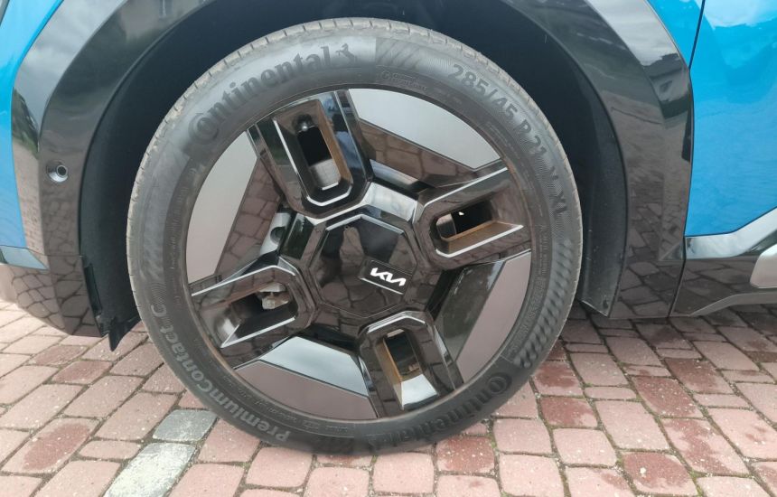 Kia EV9 AWD GT-LINE+Pakiet Relax+Dach Wersja 6 osobowa