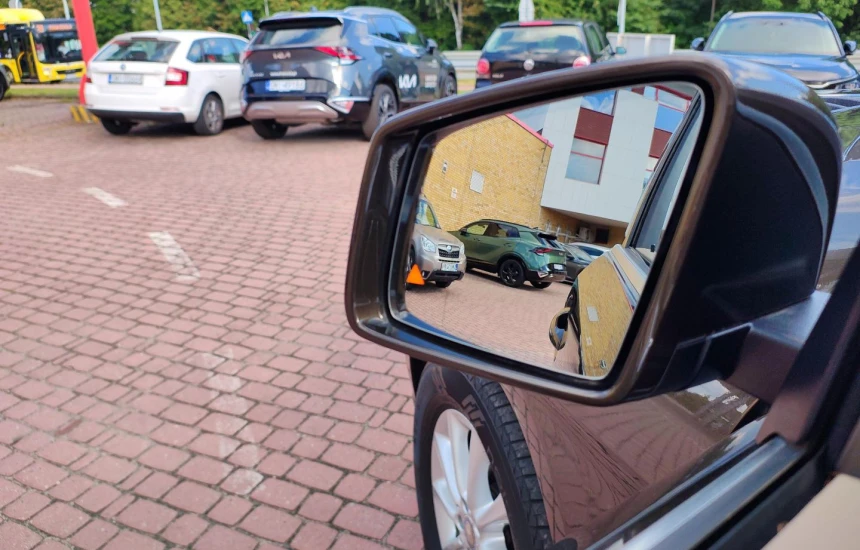 Mercedes- Benz GL  350 BlueTEC 4Matic 7G-TRONIC