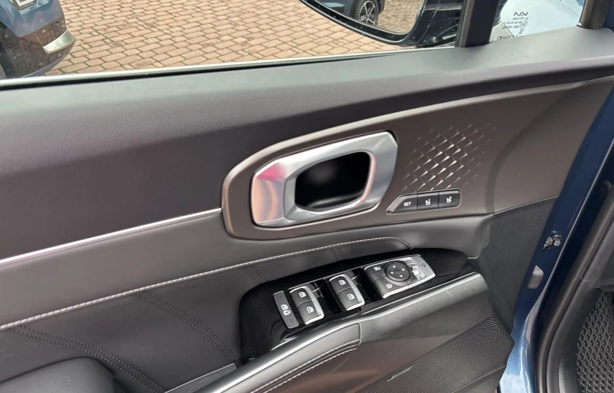 Kia Sorento 1.6T HEV 6AT 4WD 7S Prestige Line+PNS 230KM!