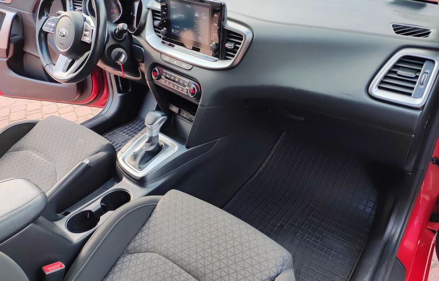 Kia Ceed 1,4T-GDI 7DCT MY20 M