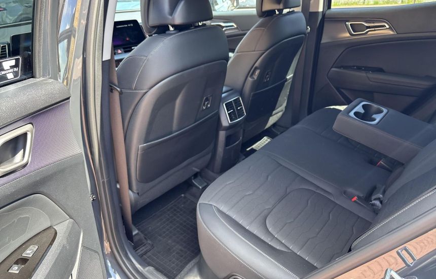 Kia Sportage 1,6T-GDI 230KM 6AT FWD HEV MY22 BUSINESS LINE+AE+