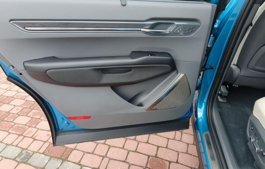 Kia EV9 AWD GT-LINE+Pakiet Relax+Dach Wersja 6 osobowa