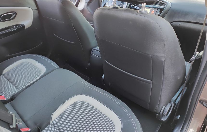 Kia Ceed SW 1.4 GDI 6MT BUSINESS LINE