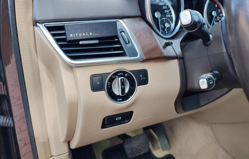 Mercedes- Benz GL  350 BlueTEC 4Matic 7G-TRONIC