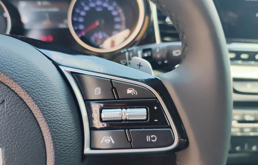 Kia Ceed SW 1,5T-GDI DCT MY25 TRIBUTE