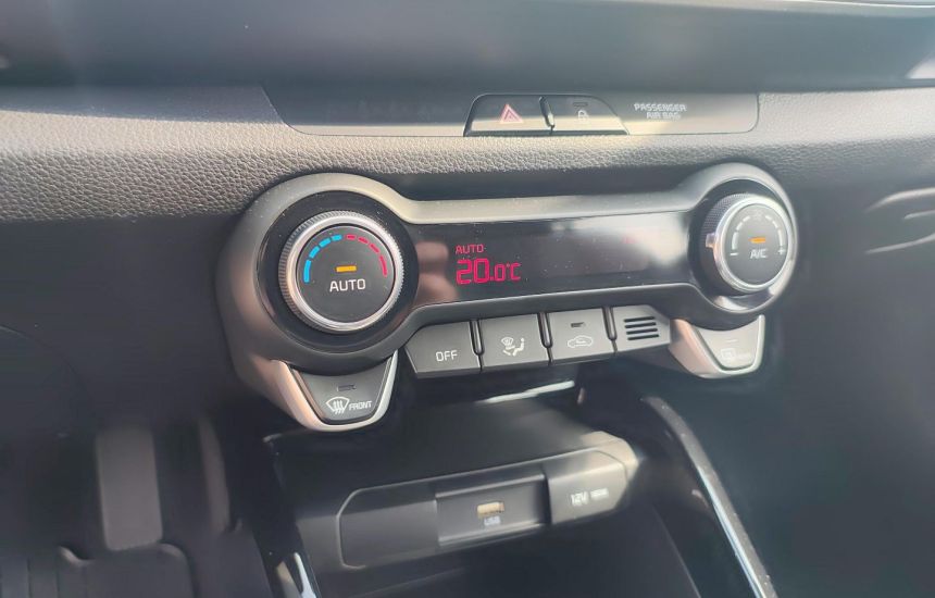 Kia Stonic 1.2MPi 5MT MY25 L