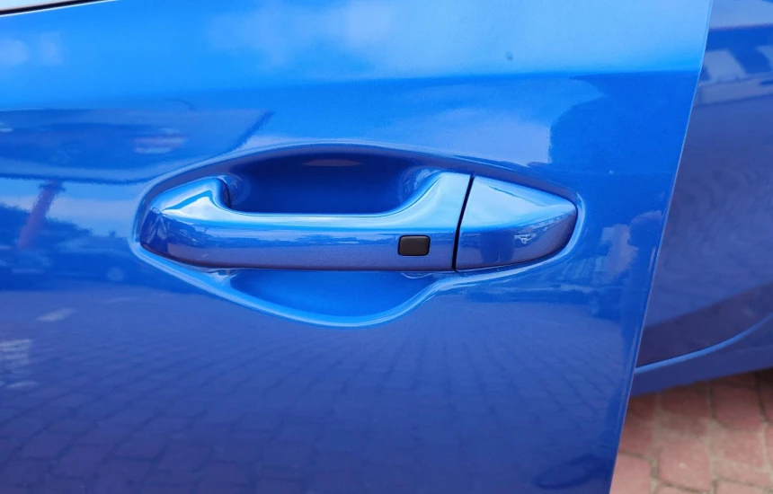 Kia Ceed 1,5T-GDI 6MT MY25 TRIBUTE