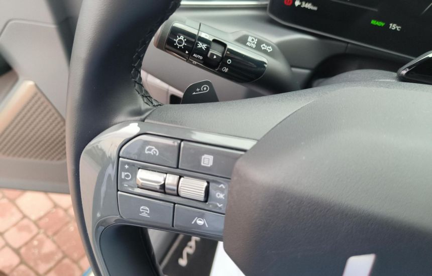 Kia EV9 AWD GT-LINE+Pakiet Relax+Dach Wersja 6 osobowa