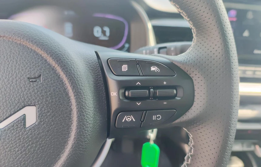 Kia Stonic 1.2MPi 5MT MY25 L