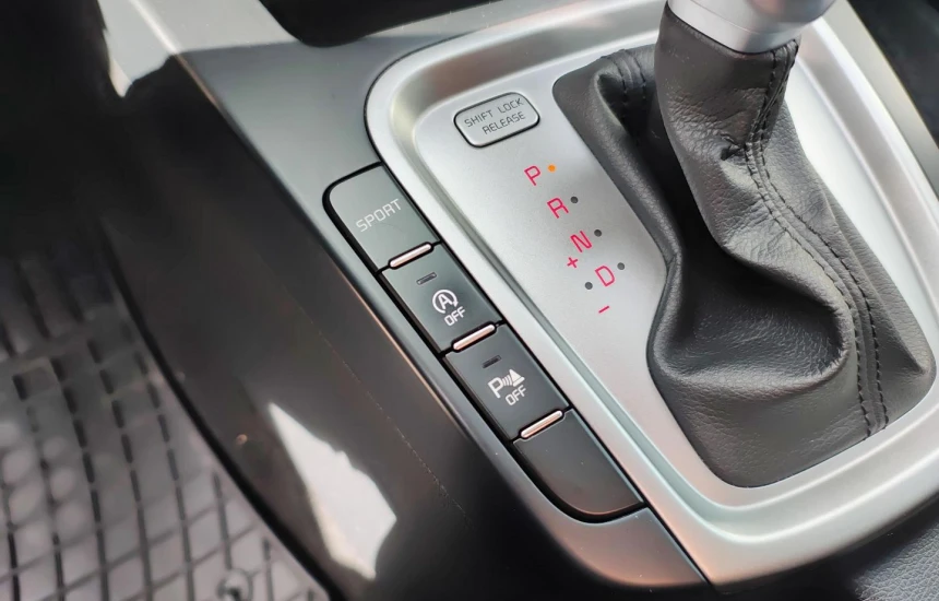 Kia Ceed 1,4T-GDI 7DCT MY20 M