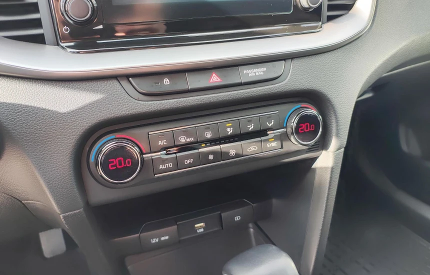 Kia Ceed 1,4T-GDI 7DCT MY20 M