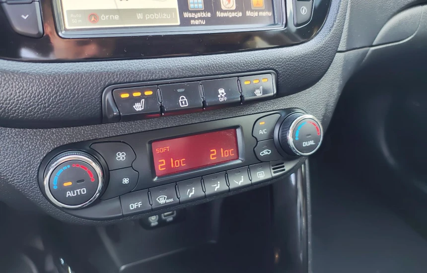 Kia Ceed SW 1.4 GDI 6MT BUSINESS LINE