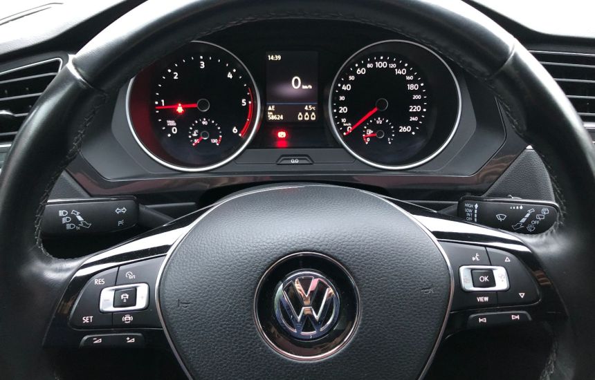 Volkswagen Tiguan  2.0 TDI Comfortline+ Pakiet Zimowy+ Reflektory LED+ Pakiet Premium