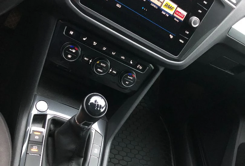 Volkswagen Tiguan  2.0 TDI Comfortline+ Pakiet Zimowy+ Reflektory LED+ Pakiet Premium