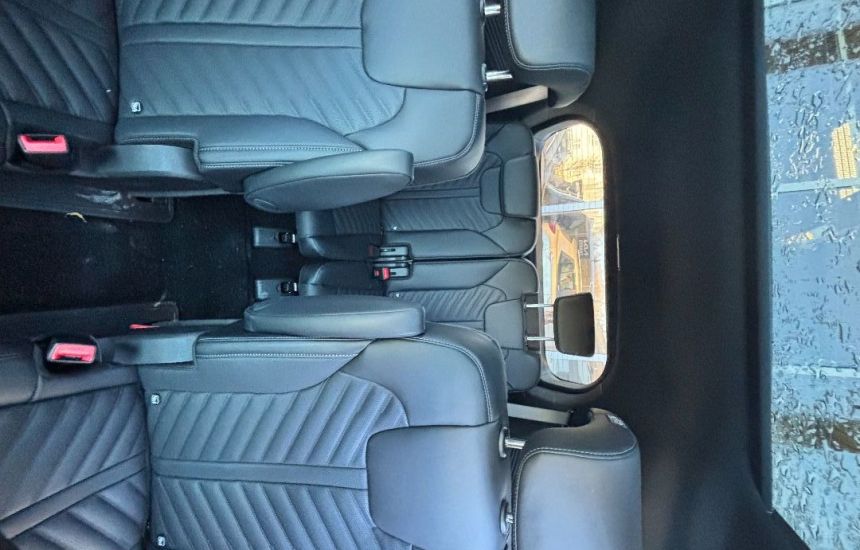 Kia Sorento 1.6T HEV MY25 6AT 4WD 6S PRESTIGE LINE+MIR+PNS AWD 215KM!!