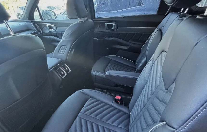 Kia Sorento 1.6T HEV MY25 6AT 4WD 6S PRESTIGE LINE+MIR+PNS AWD 215KM!!