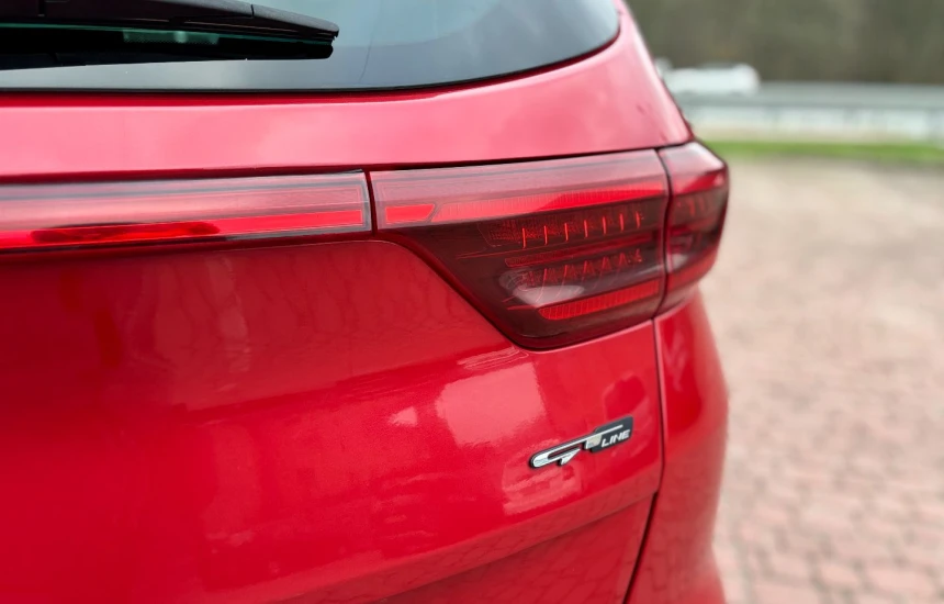 Kia Sportage 1,6T-GDI 6MT 2WD FL GT LINE