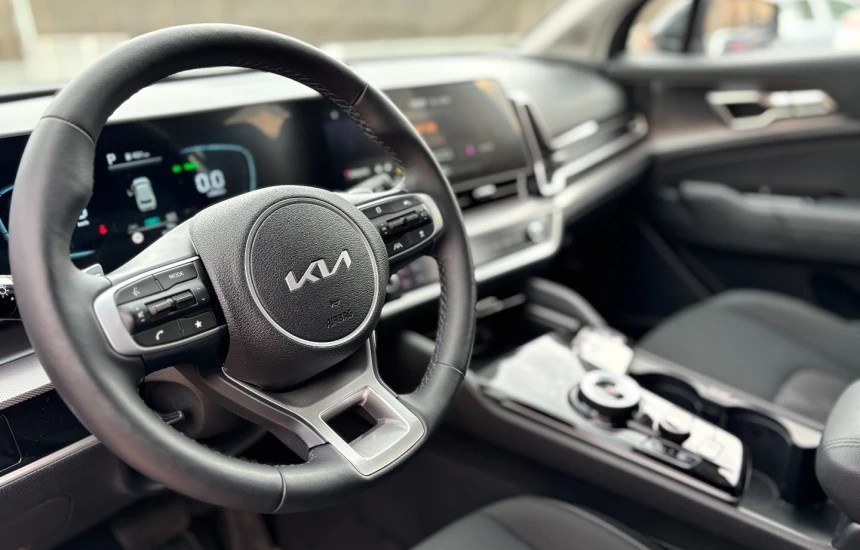 Kia Sportage 1,6T-GDI 6AT AWD HEV L 230KM