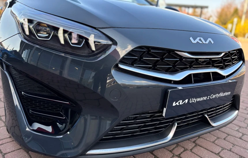 Kia Proceed 1,5T-GDI 6MT MY25 GT-LINE+TEC+AEB