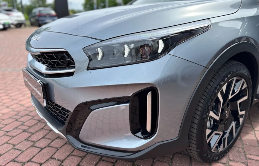 Kia XCeed  1,5T-GDI 7DCT MY25 L+WIN