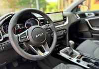 Kia Ceed 1,5T-GDI 6MT MY25 TRIBUTE