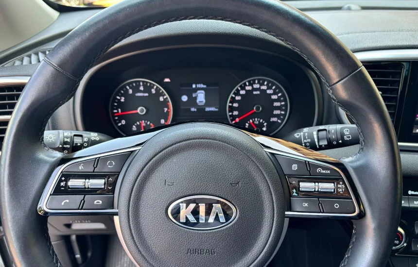 Kia Sportage 1,6 GDI 6MT 2WD BLACK EDITION