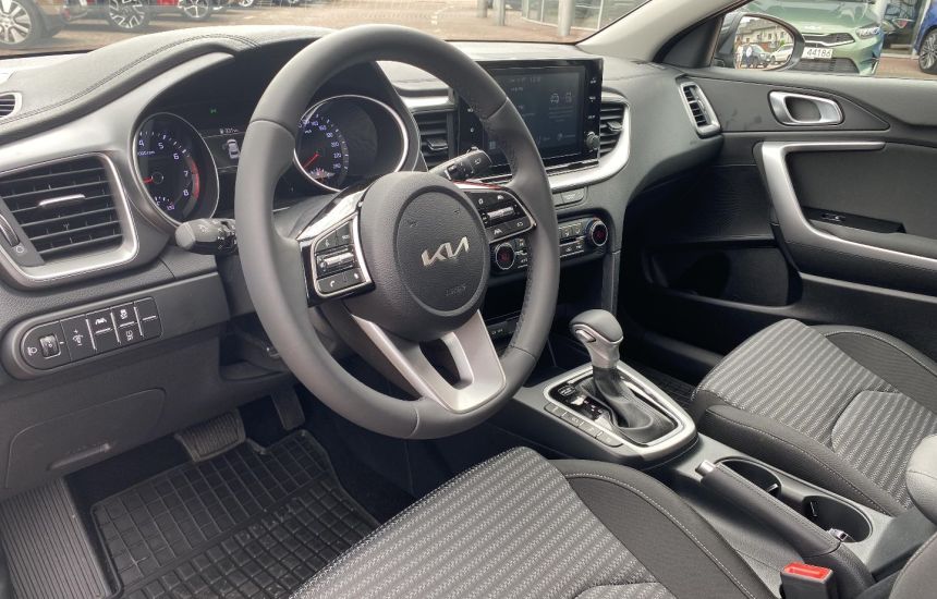 Kia XCeed 1,5T-GDI 7DCT M+SMT