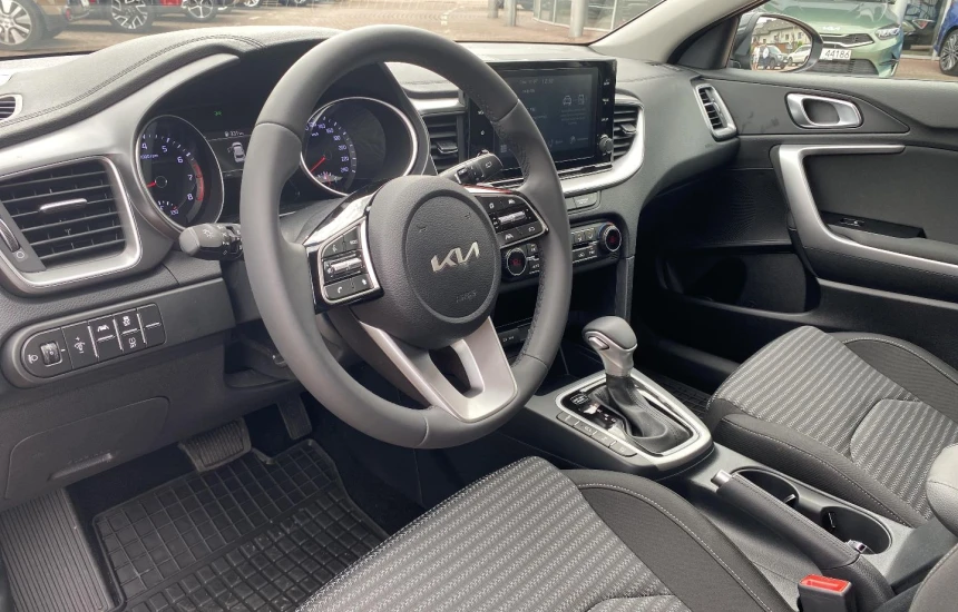 Kia XCeed Rezerwacja! / 1,5T-GDI 7DCT M+SMT
