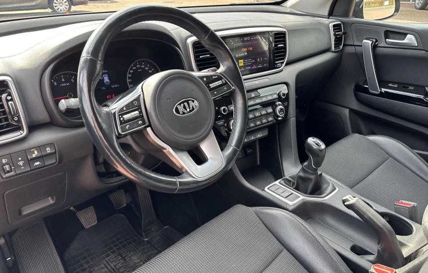 Kia Sportage 1,6 GDI 6MT 2WD BLACK EDITION