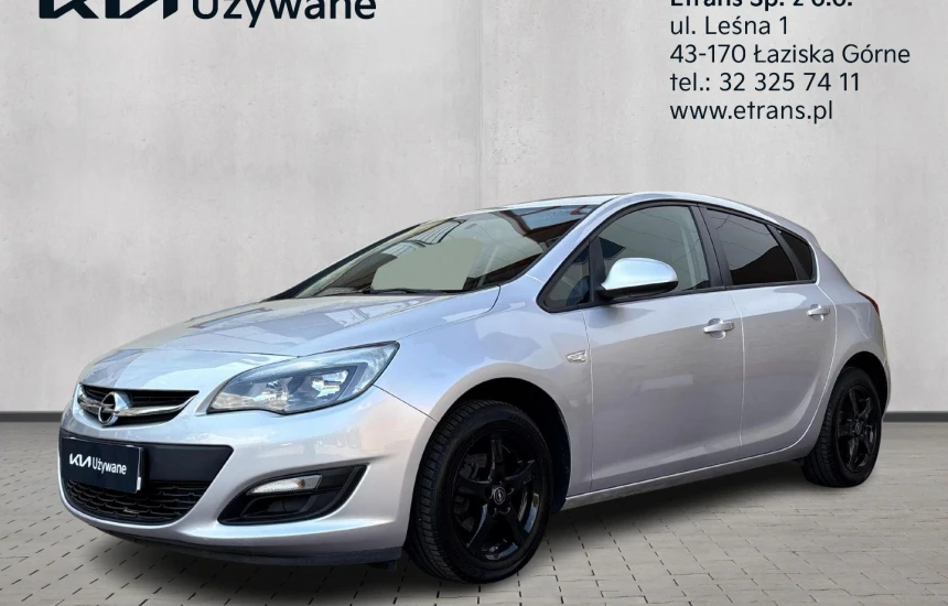 Opel Astra Rezerwacja/ 1.6 Essentia