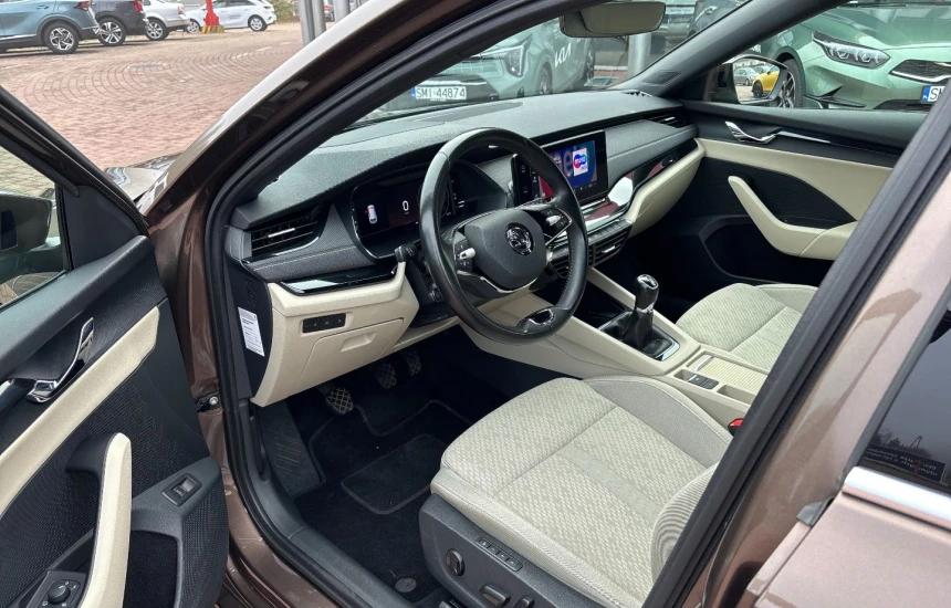Skoda Octavia Rezerwacja/ 1.5 TSI Style 6MT